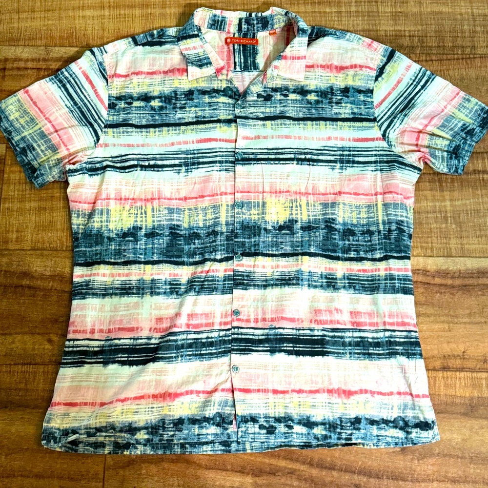 Tori Richard pastel stripe button down short sleeve shirt